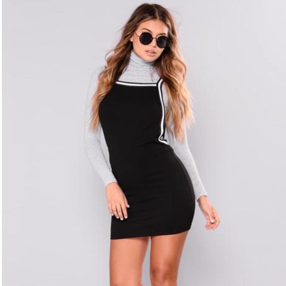 Sexy Black Backless Dress